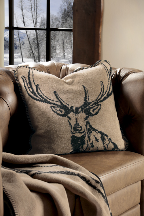 pol_pl_Poszewka-Biederlack-Deer-81880_5.jpg